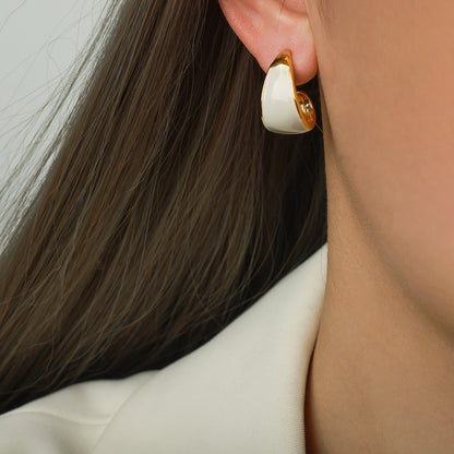 1 Pair Elegant Retro Moon Enamel Plating Copper 18k Gold Plated Ear Studs