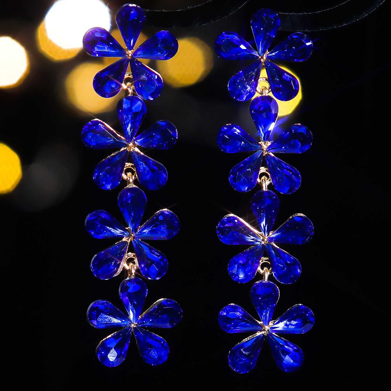 1 Pair Elegant Luxurious Flower Plating Inlay Alloy Rhinestones Zircon Silver Plated Drop Earrings