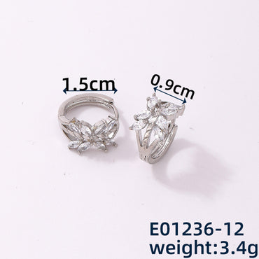 1 Piece Casual Simple Style Leaves Copper Zircon Rose Gold Plated Silver Plated Huggie Earrings