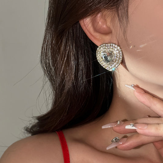 1 Pair Luxurious Shiny Heart Shape Inlay Alloy Artificial Rhinestones Ear Studs