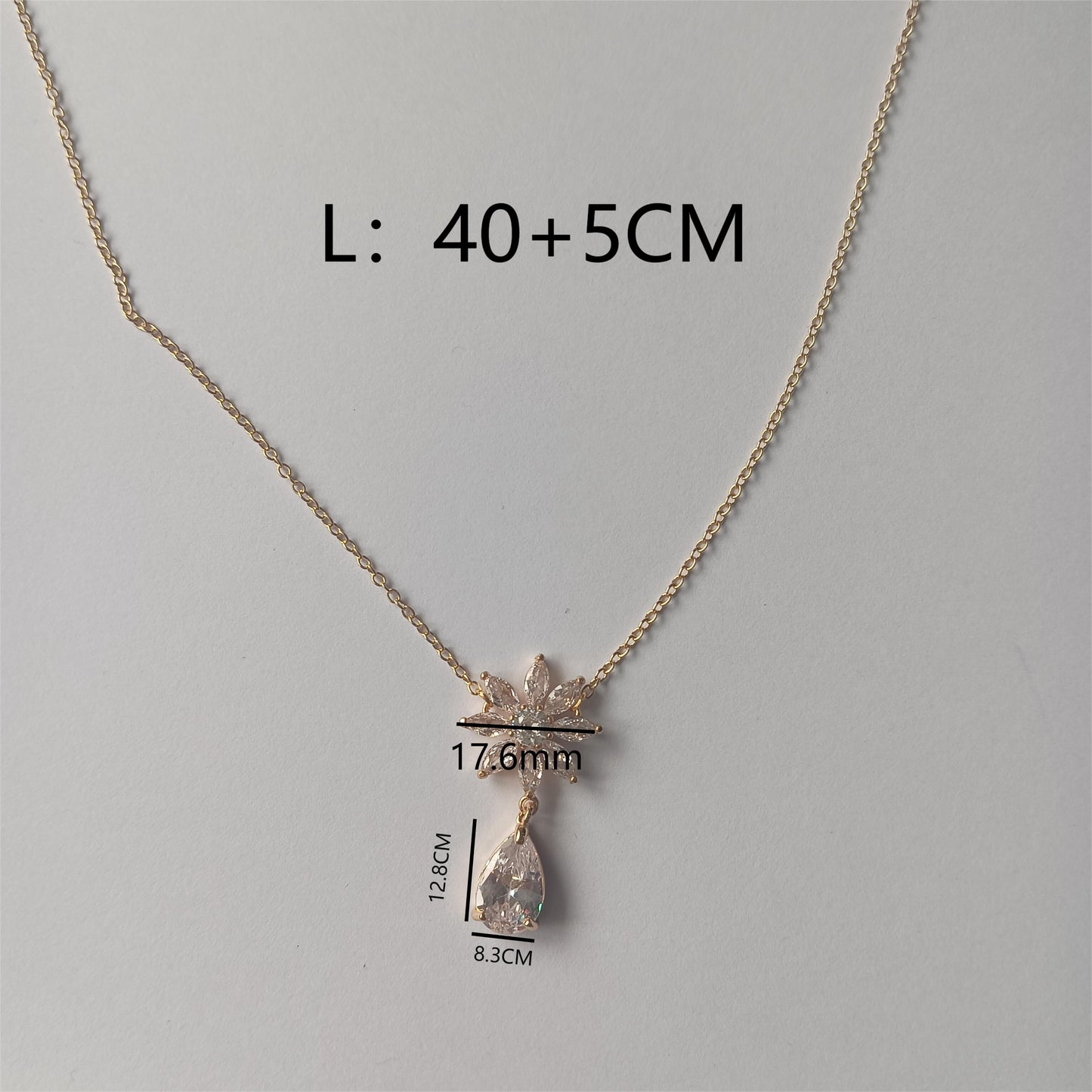 Glam Simple Style Flower Stainless Steel Plating Inlay Zircon 18k Gold Plated Pendant Necklace