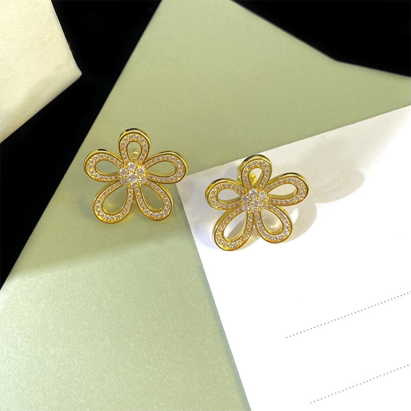 1 Pair Simple Style Flower Plating Inlay Copper Diamond Ear Studs