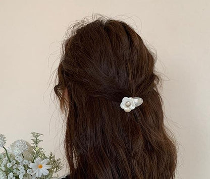 Unisex Sweet Flower Arylic Hair Clip