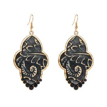 1 Pair Elegant Vintage Style Geometric 3d Print Plating Inlay Alloy Artificial Leather Rhinestones Drop Earrings