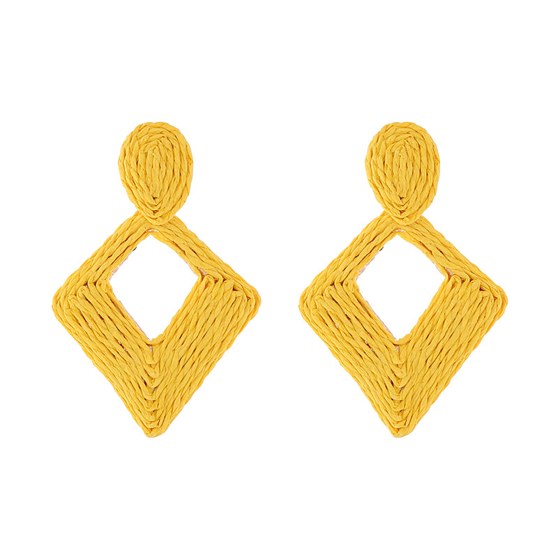 1 Pair Bohemian Geometric Rhombus Handmade Alloy Raffia Drop Earrings