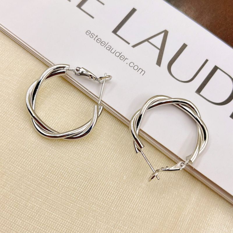 1 Piece Lady Circle Copper Plating Hoop Earrings