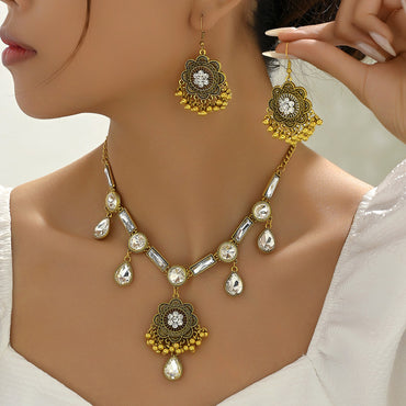 Vintage Style Color Block Flower Alloy Plating Inlay Rhinestones Women's Jewelry Set