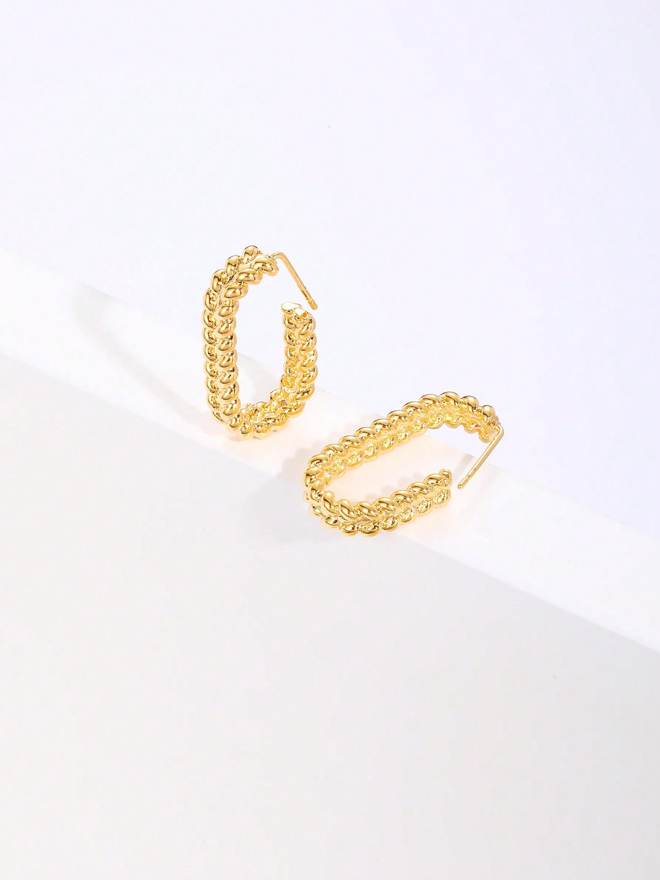 1 Pair Simple Style Twisted Star Plating Inlay Copper Zircon Ear Studs