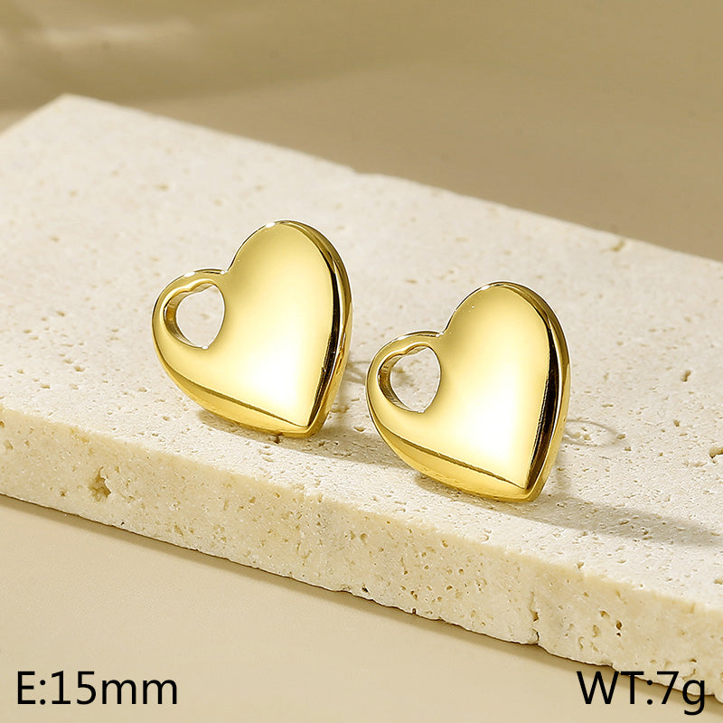 1 Pair Simple Style Heart Shape Titanium Steel Gold Plated Ear Studs