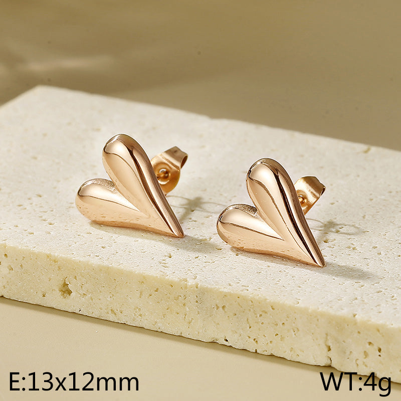 1 Pair Simple Style Heart Shape Titanium Steel Gold Plated Ear Studs