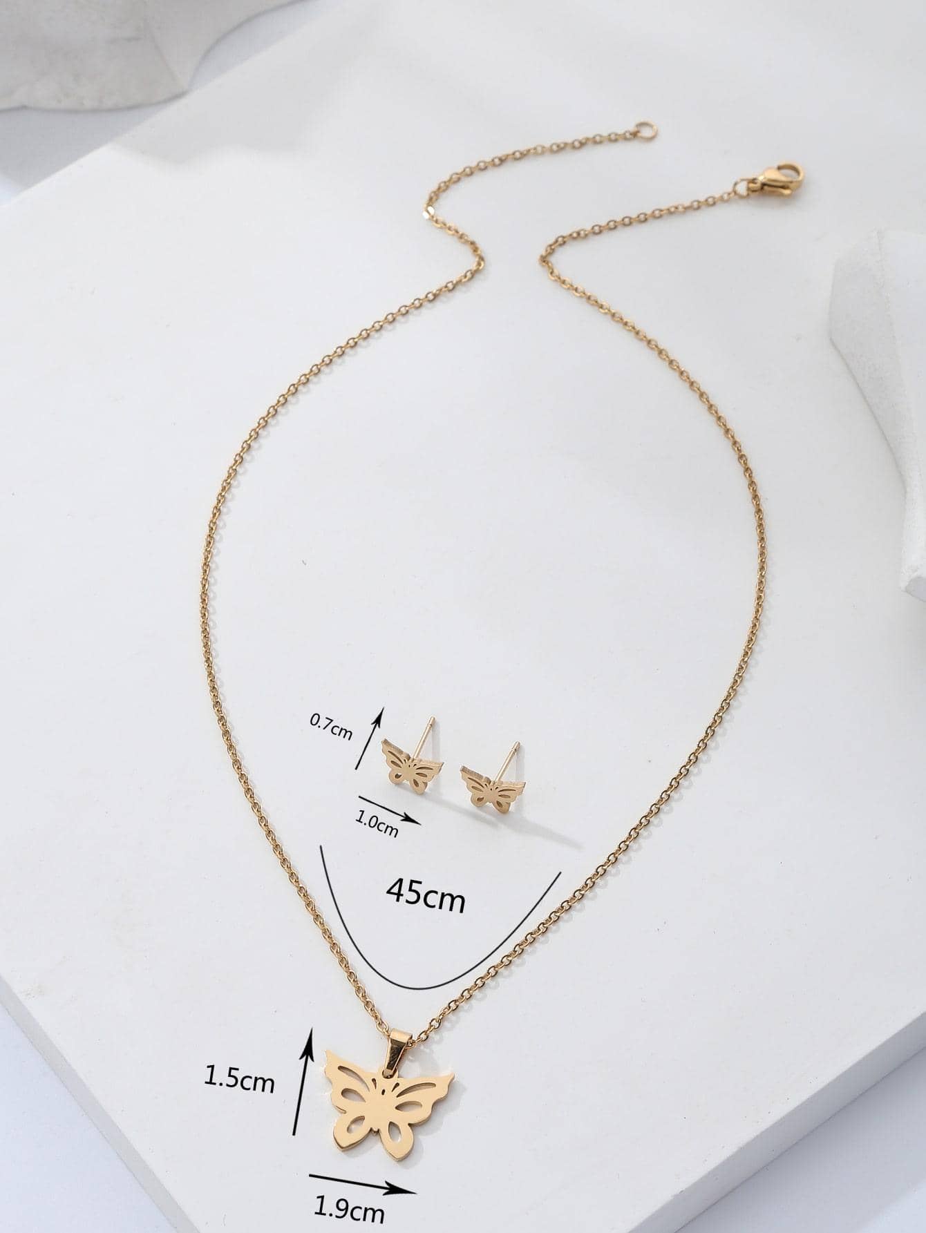 Stainless Steel 18K Gold Plated Simple Style Letter Heart Shape Butterfly Earrings Necklace