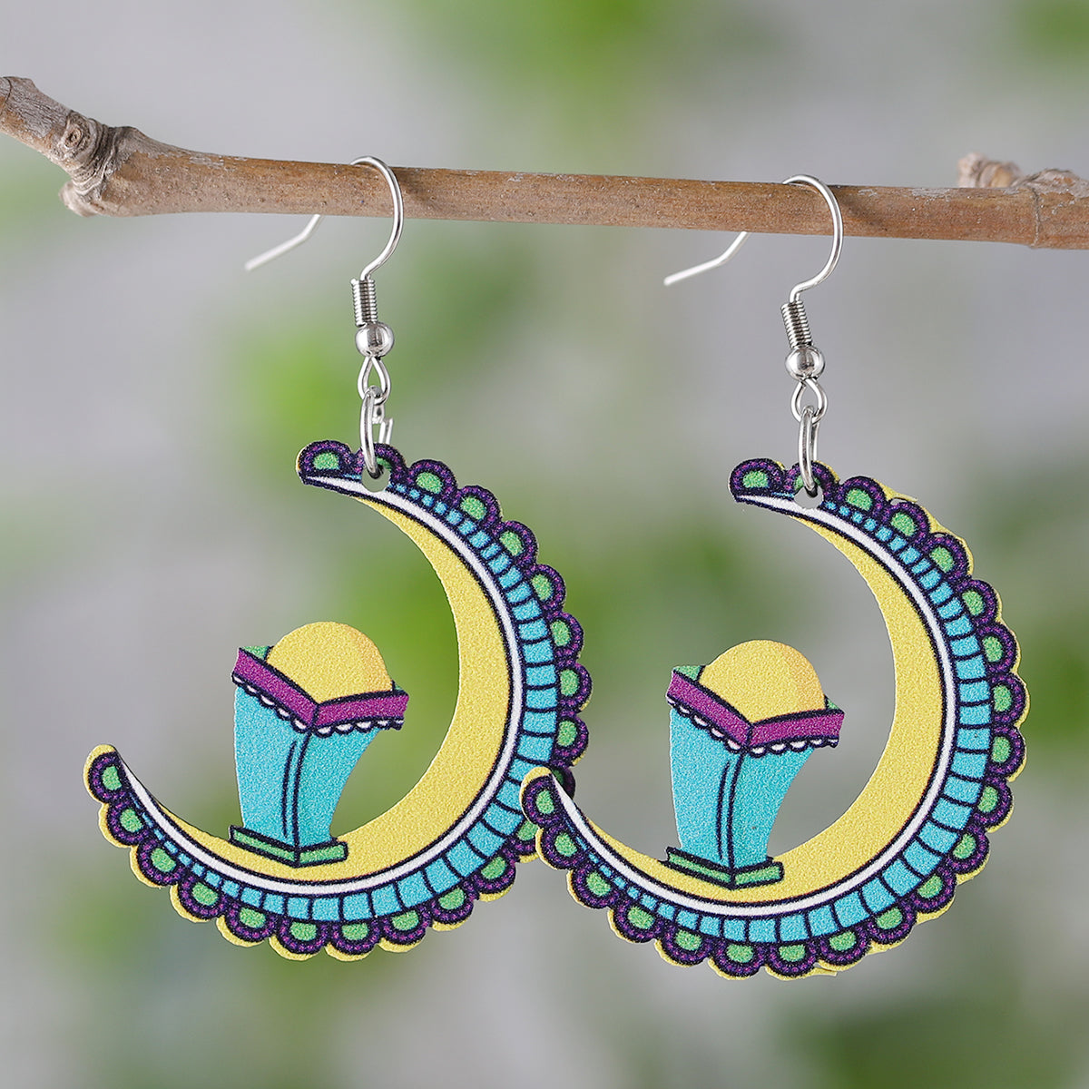 1 Pair Retro Moon Wood Drop Earrings