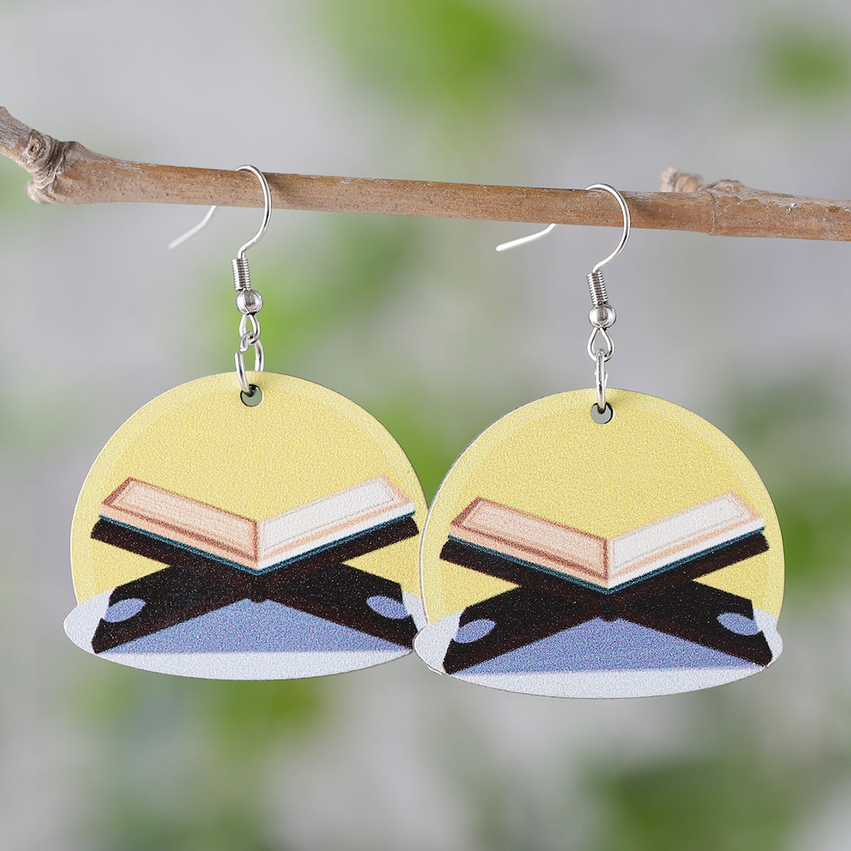 1 Pair Retro Lamp Wood Drop Earrings