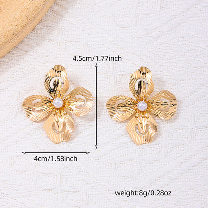 1 Pair Sweet Simple Style Flower Alloy Ear Studs