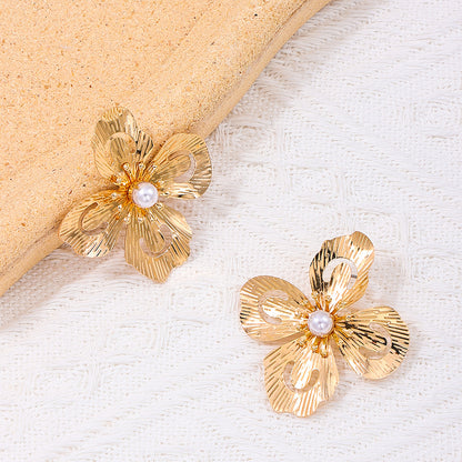 1 Pair Sweet Simple Style Flower Alloy Ear Studs