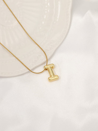 Titanium Steel Copper 18K Gold Plated Classic Style Letter Pendant Necklace