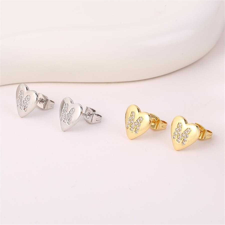 1 Pair Simple Style Letter Heart Shape Inlay Copper Rhinestones 18K Gold Plated White Gold Plated Ear Studs