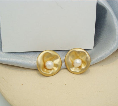 1 Pair Simple Style Flower Inlay Alloy Pearl Ear Studs