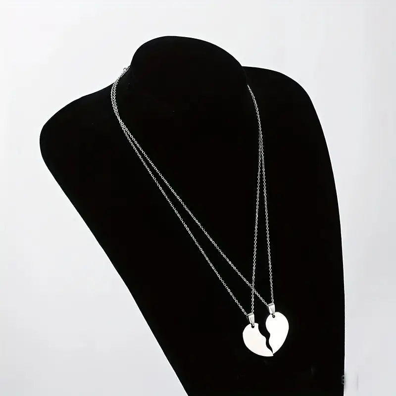 Stainless Steel Simple Style Heart Shape Shiny Metallic Pendant Necklace