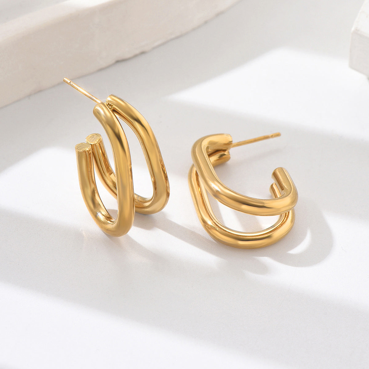 1 Pair Sweet Simple Style Classic Style Geometric Stainless Steel 18K Gold Plated Ear Studs