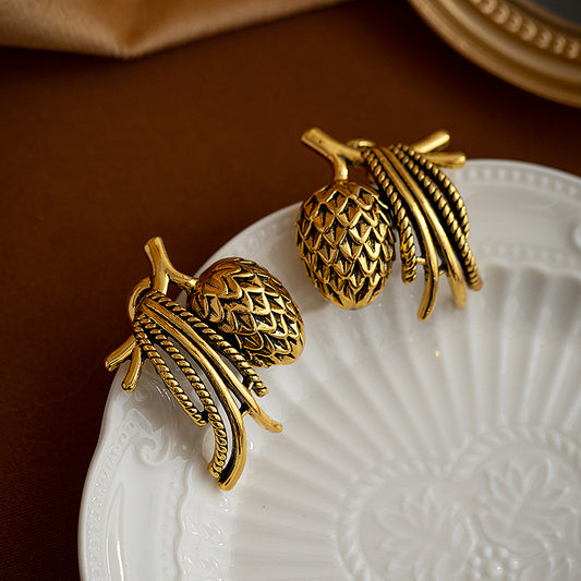 1 Pair Elegant Vintage Style Pine Cones Carving Copper Gold Plated Ear Studs