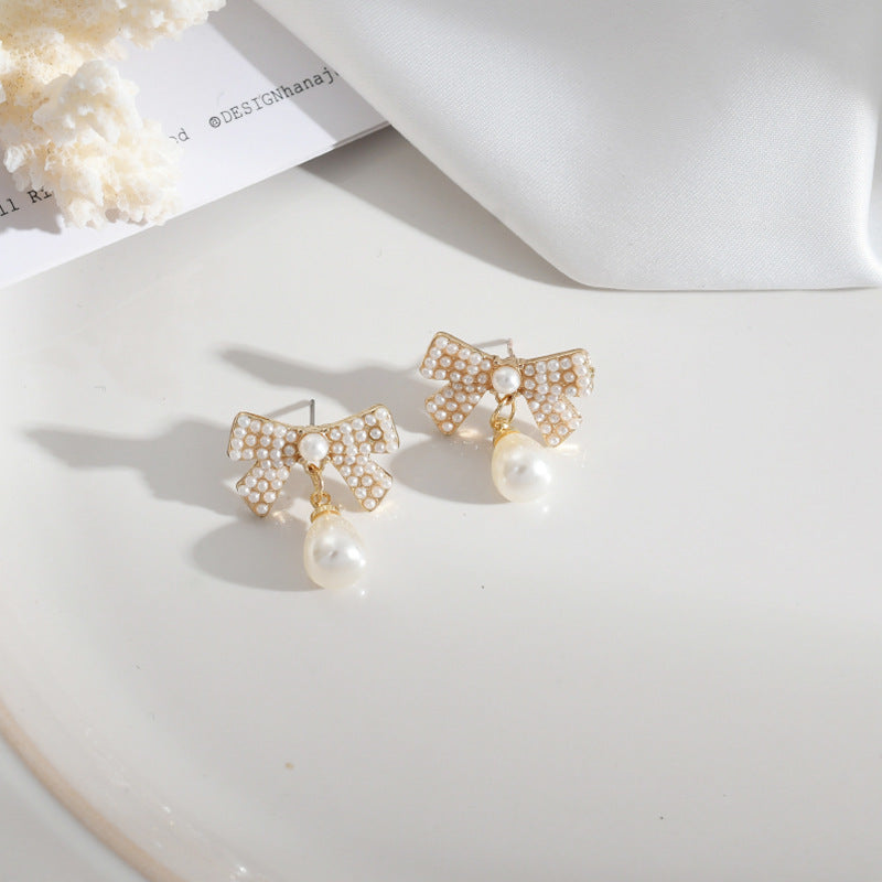 1 Pair Elegant Simple Style Flower Butterfly Alloy Drop Earrings Ear Studs