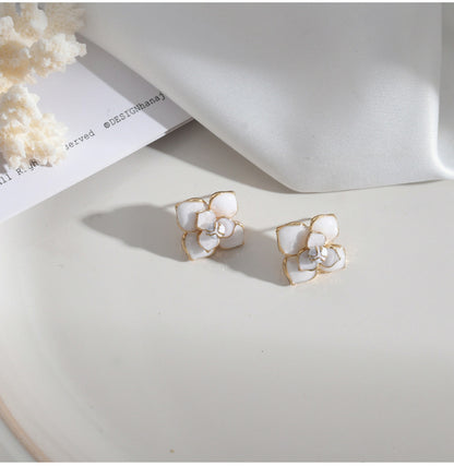 1 Pair Elegant Simple Style Flower Butterfly Alloy Drop Earrings Ear Studs