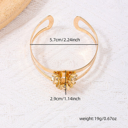 Exaggerated Simple Style Flower Alloy Wholesale Bangle