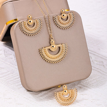 Ethnic Style Bohemian Beach Sector Alloy Hollow Out Women's Jewelry Set
