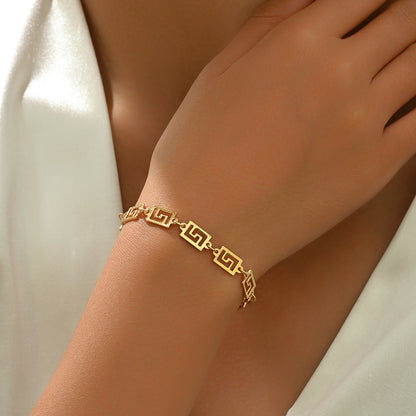 IG Style Simple Style Geometric Iron Hollow Out Women's Bracelets