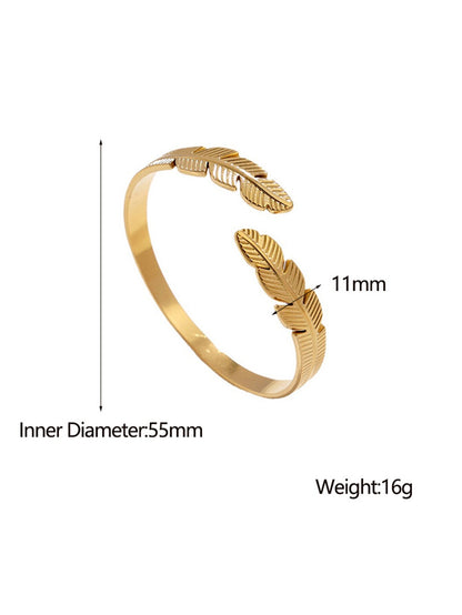 Titanium Steel 18K Gold Plated Exaggerated Simple Style British Style Round Oval Solid Color Criss Cross Polishing Bangle