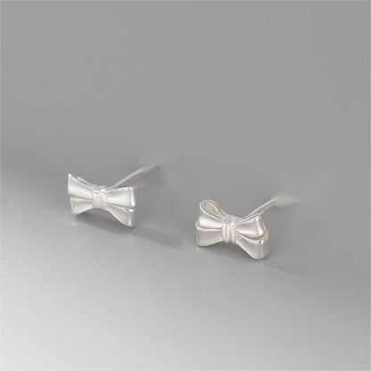 1 Pair Elegant Simple Style Bow Knot Plating Sterling Silver Ear Studs