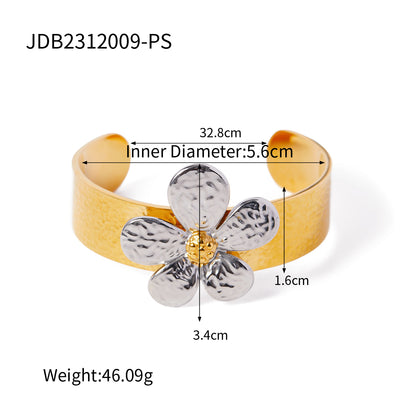 Stainless Steel 18K Gold Plated IG Style Flower Bangle