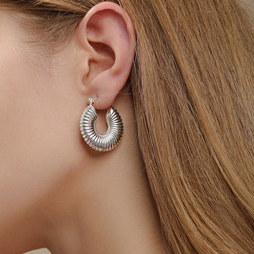 1 Piece Simple Style Solid Color Alloy Hoop Earrings