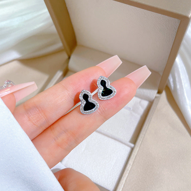 1 Pair Simple Style Round Heart Shape Flower Plating Inlay Titanium Steel Shell Zircon Ear Studs