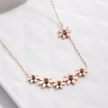 Titanium Steel Simple Style Flower Plating Necklace