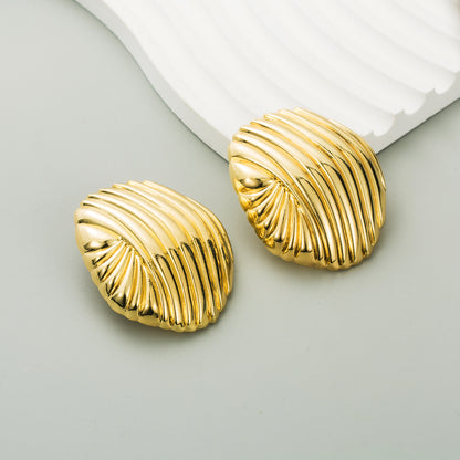 1 Pair Luxurious Lines Plating Alloy Gold Plated Silver Plated Ear Studs