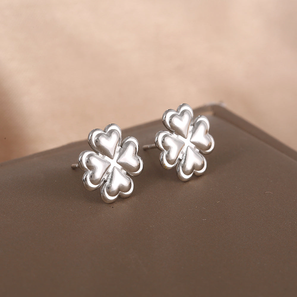 1 Pair Casual Simple Style Sunflower Heart Shape Butterfly Stainless Steel 18K Gold Plated Ear Studs