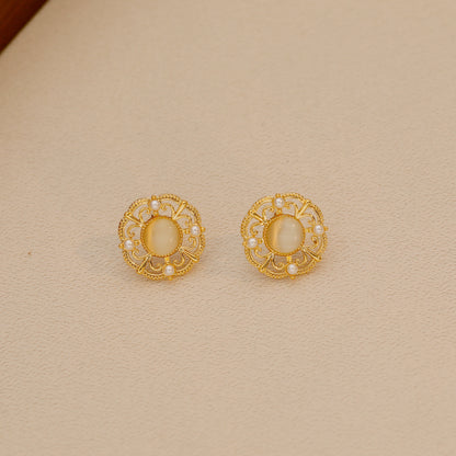 1 Pair Elegant Vintage Style Geometric Copper 18K Gold Plated Ear Studs