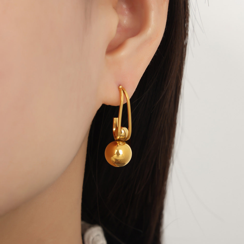 1 Pair Casual Simple Style Commute Solid Color Titanium Steel 18K Gold Plated Drop Earrings