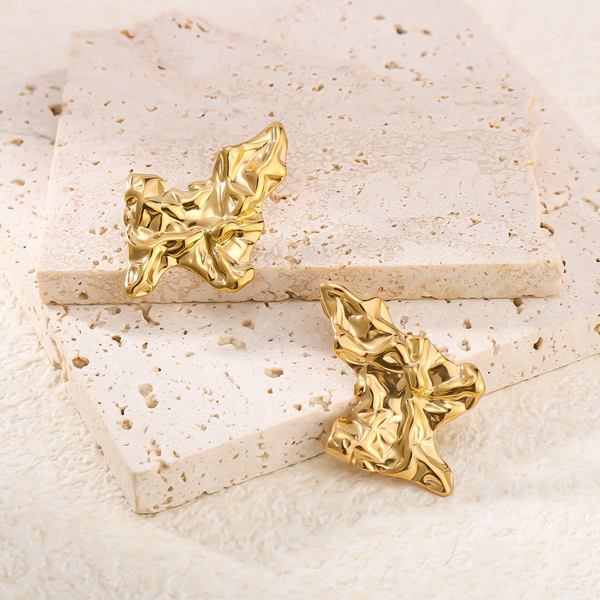 1 Pair Vintage Style Simple Style Irregular Pleated Stainless Steel 18K Gold Plated Ear Studs