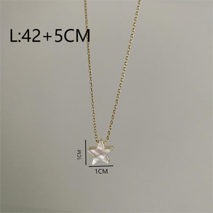Copper 18K Gold Plated Simple Style Artistic Star Moon Flower Inlay Shell Necklace