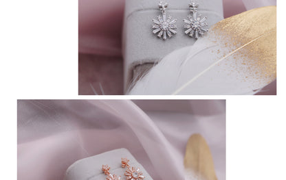 1 Pair IG Style Shiny Flower Inlay Copper Zircon Gold Plated Drop Earrings