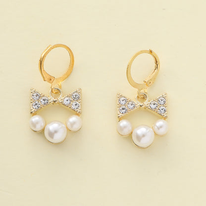 1 Piece Sweet Simple Style Round Letter Bow Knot Hollow Out Inlay Alloy Pearl Zircon Drop Earrings