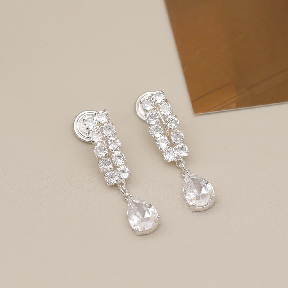 1 Pair Elegant Sweet Water Droplets Inlay Copper Zircon 18K Gold Plated Drop Earrings