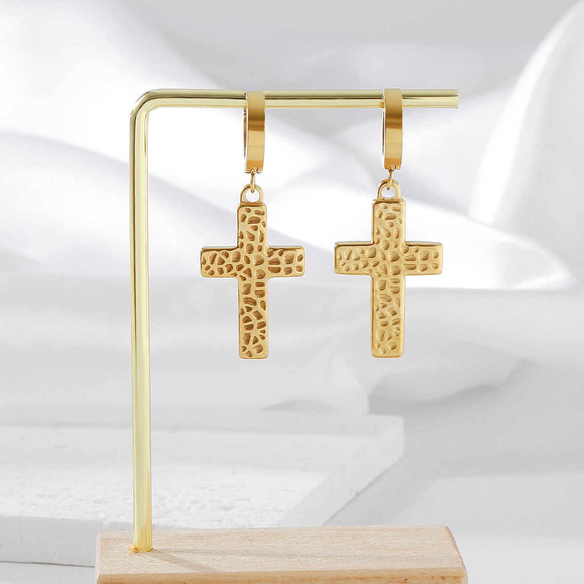 1 Pair Hip-Hop Punk Cross Plating Stainless Steel 18K Gold Plated Drop Earrings