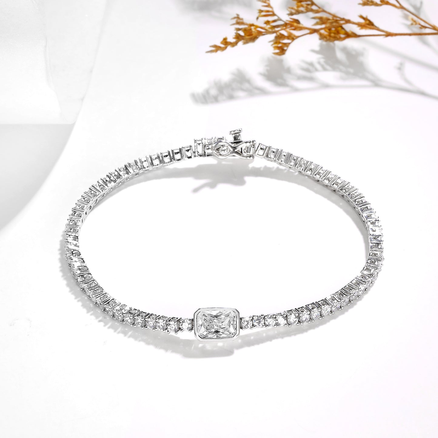 Casual Classic Style Round Brass Plating Inlay Zircon 18K Gold Plated Women's Tennis Bracelet