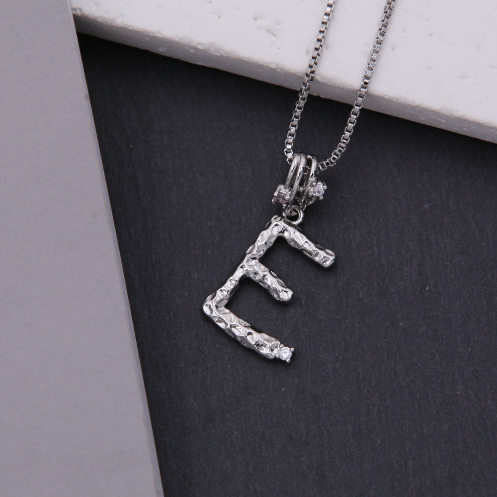 Copper White Gold Plated Simple Style Shiny Letter Inlay Zircon Pendant Necklace