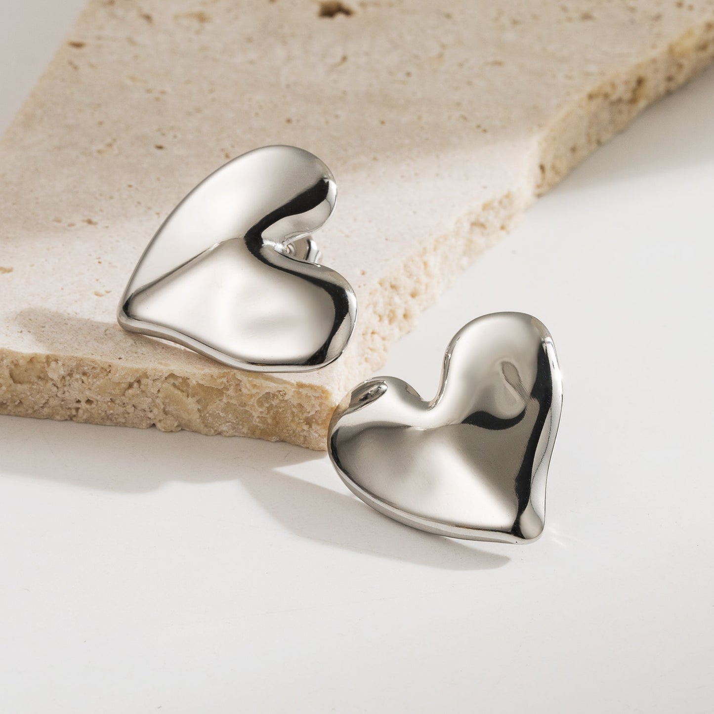 1 Pair Cute Simple Style Heart Shape Stainless Steel 14K Gold Plated Ear Studs