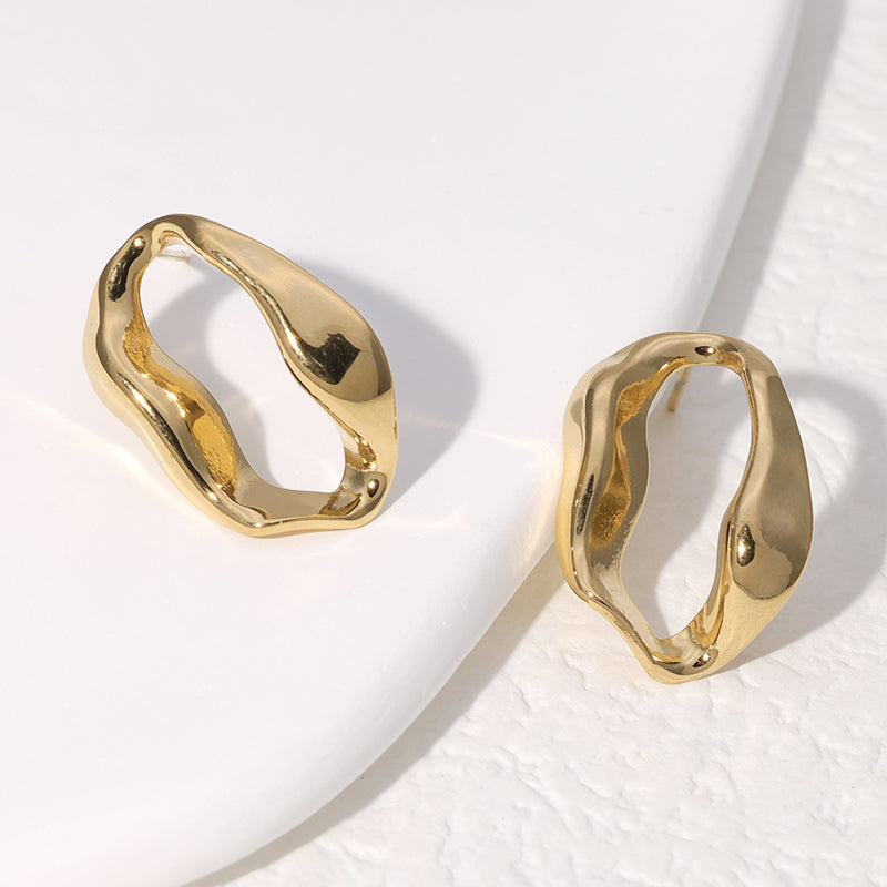 1 Pair French Style Modern Style Simple Style Irregular Hollow Out Stainless Steel 18K Gold Plated Ear Studs